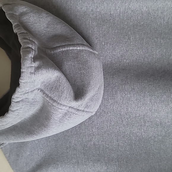 The North Face Hoodie Sweatshirt Kangaroo pockets Front Logo Size M - Picture 6 of 12